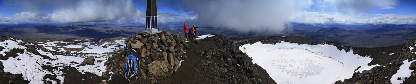 Her&eth;ubrei&eth; Mountain summit 360 degree panorama, interior of Iceland. Her&eth;ubrei&eth; mountian is the national mountain...
