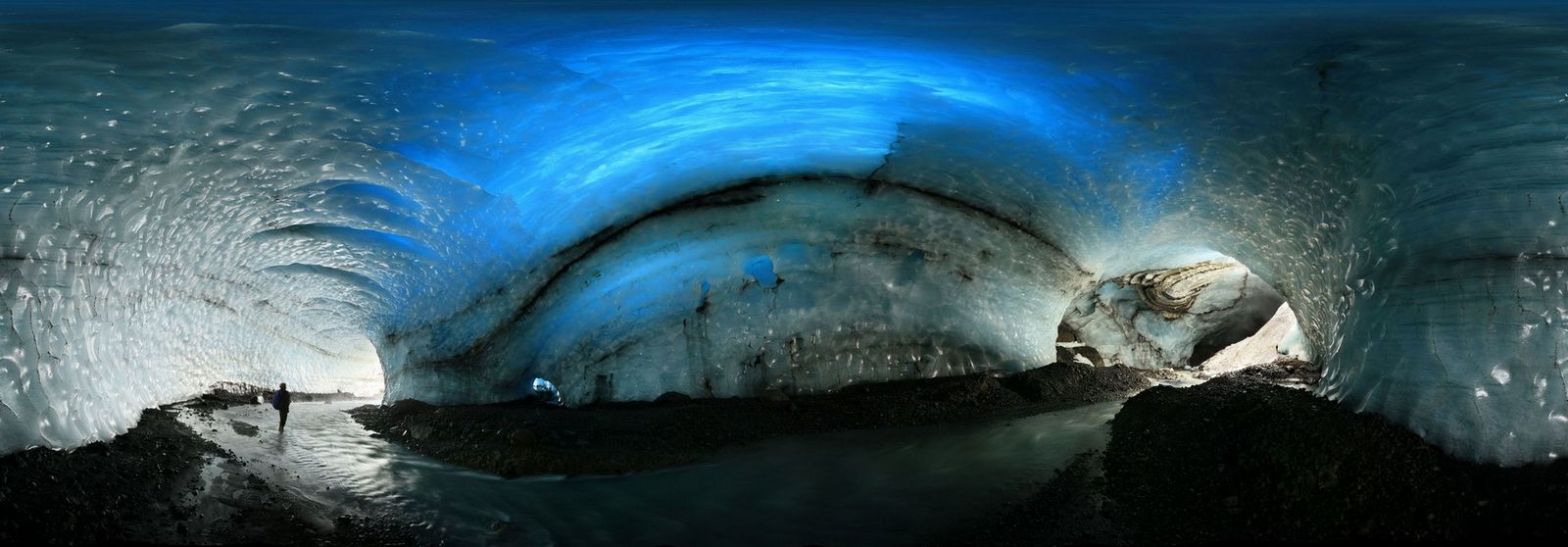 A 360 degree pano of inside the Kverkfj&ouml;ll Ice caves on the northern edge of the Vatnaj&ouml;kull ice cap, in Iceland. This...