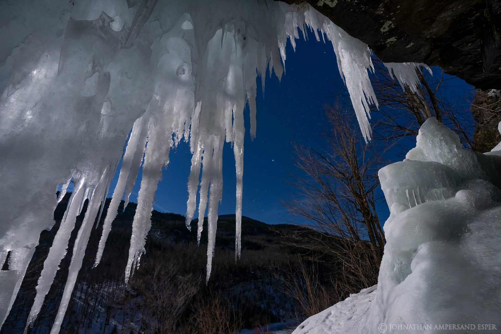 Pitchoff Mt,icicles,moon,night,moonlight,Pitchoff Mt cliffs,Cascade Pass,winter,March,2020